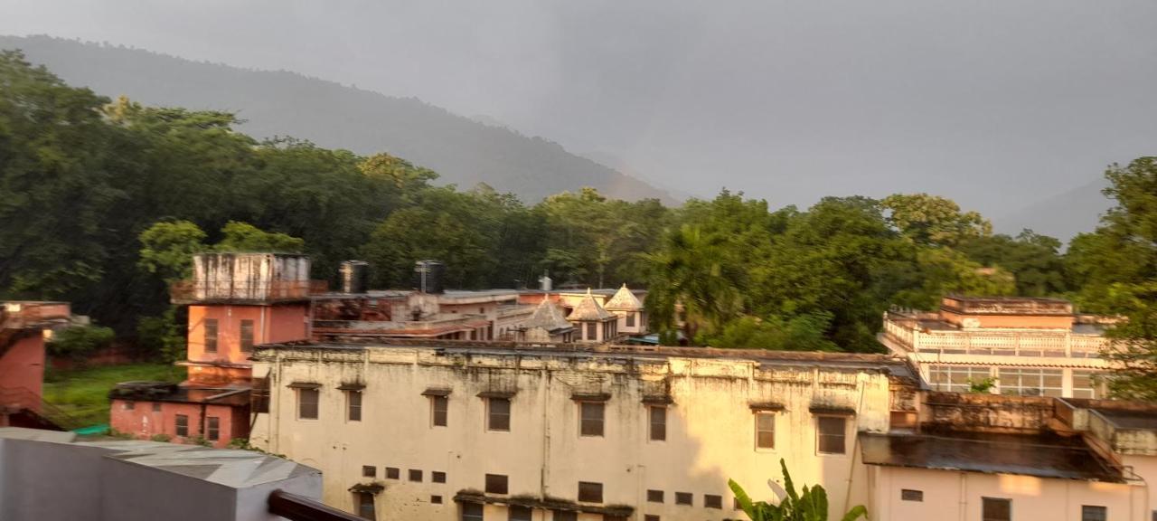 Monika Home Stay Rishikesh Exterior photo