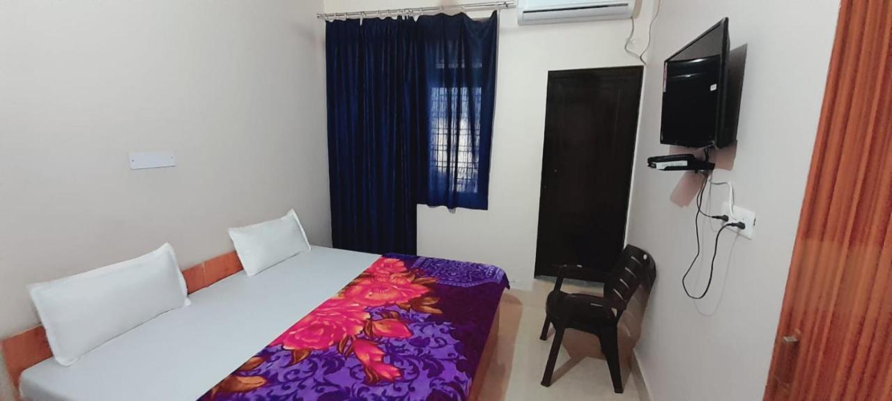 Monika Home Stay Rishikesh Exterior photo